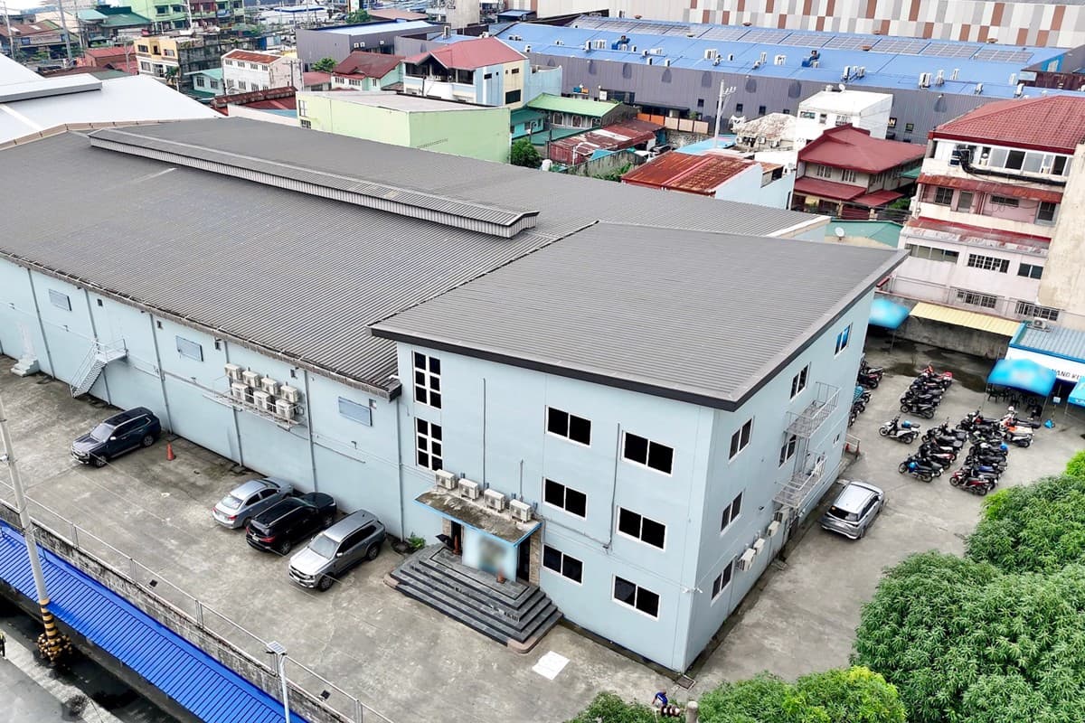 Warehouse in Cainta